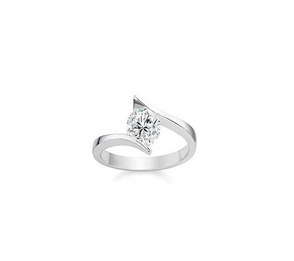 Ladies silver finger ring 