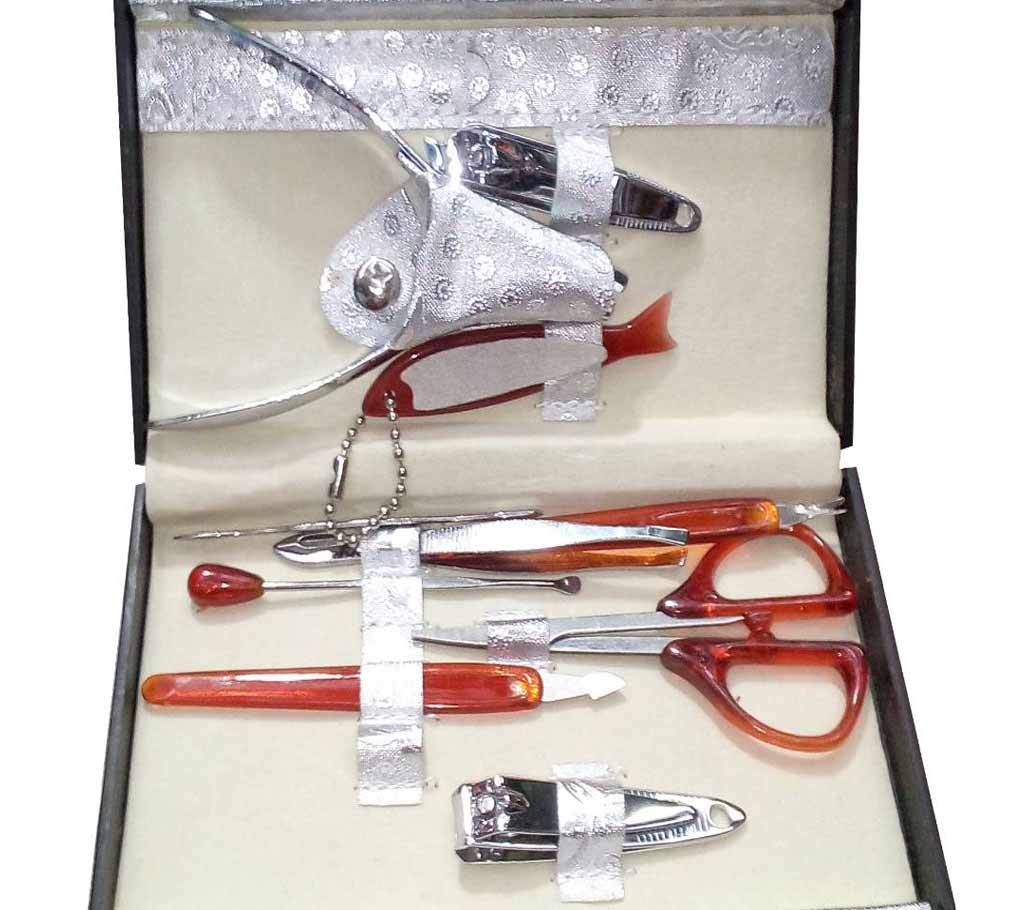 Stainless Steel Maniqure Set