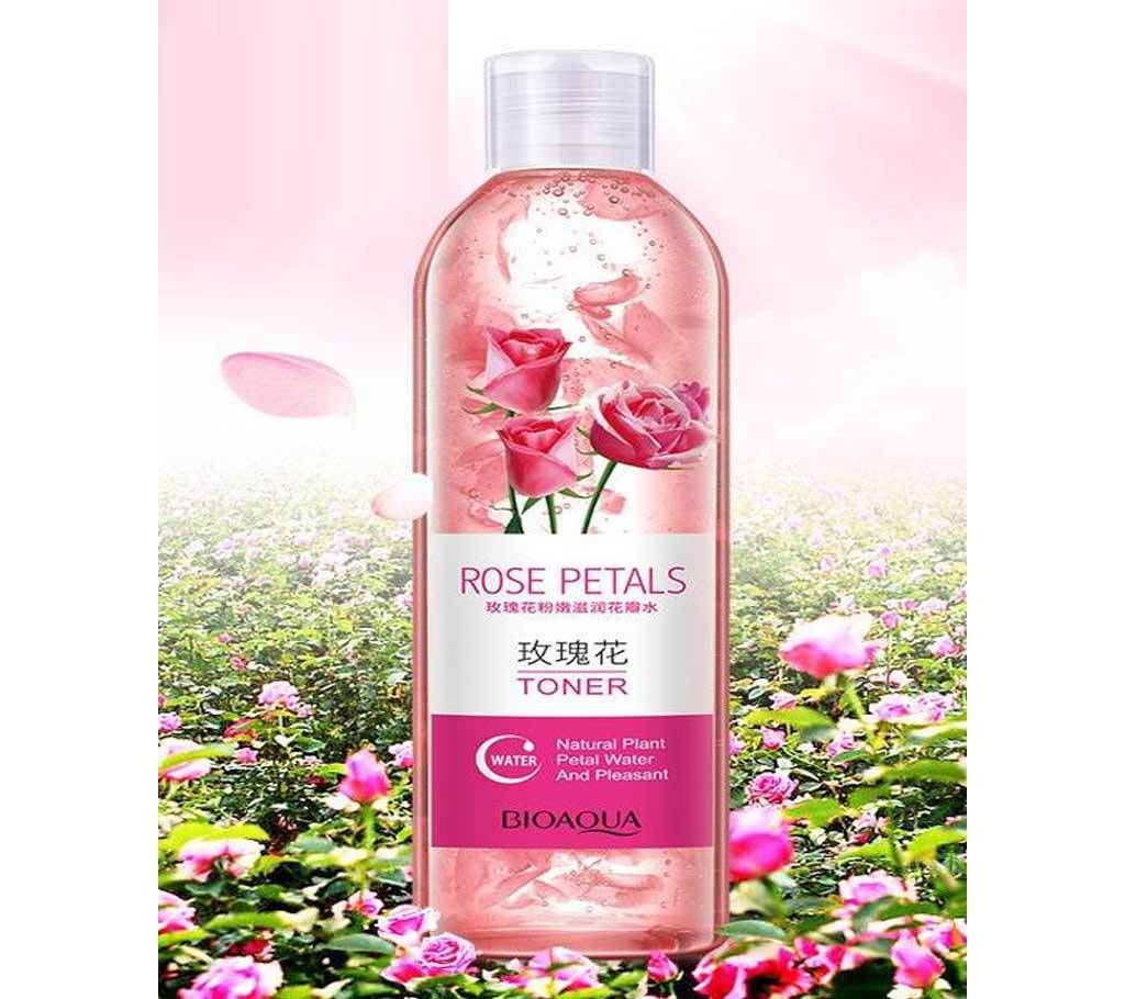 Bioaqua Rose Petals Whitening Essence Face Toners (China)