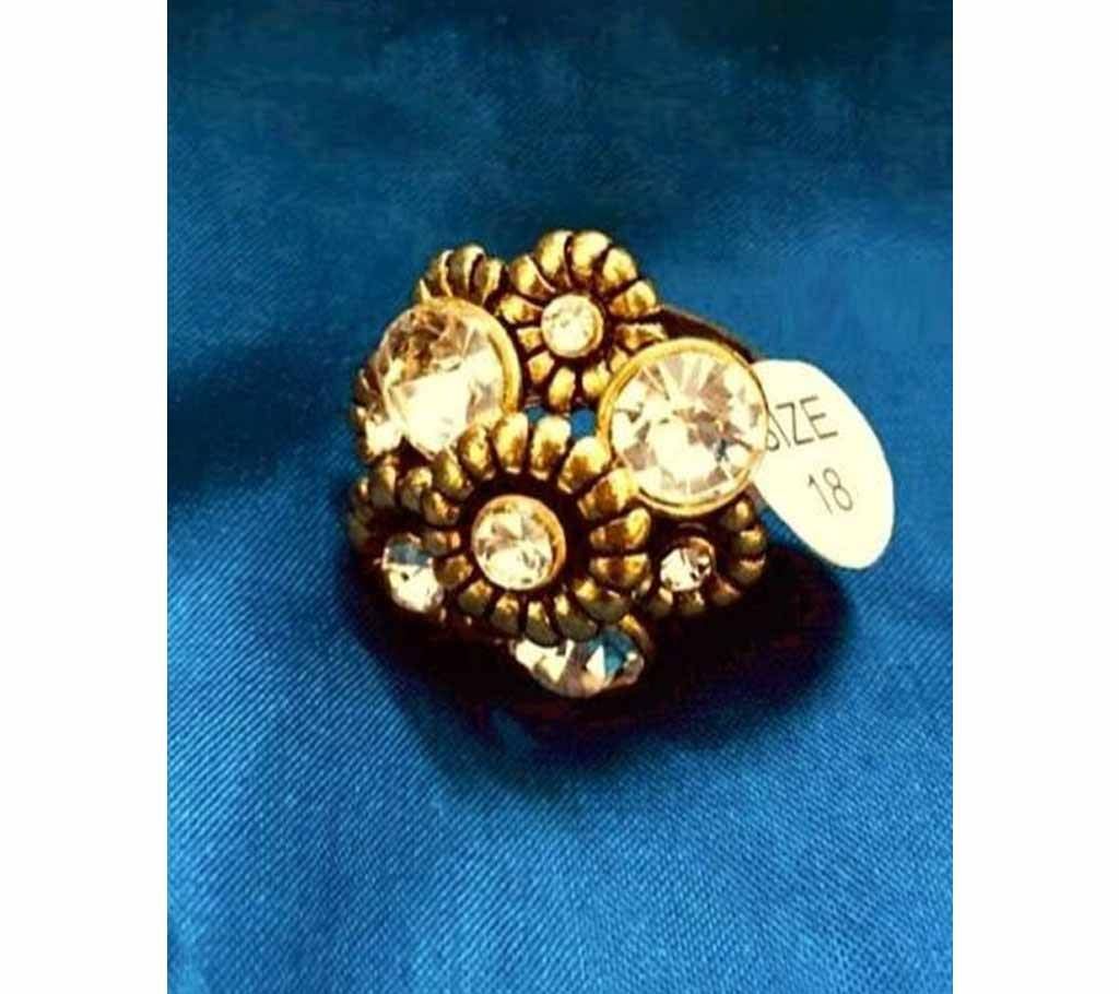 Fullary Finger ring