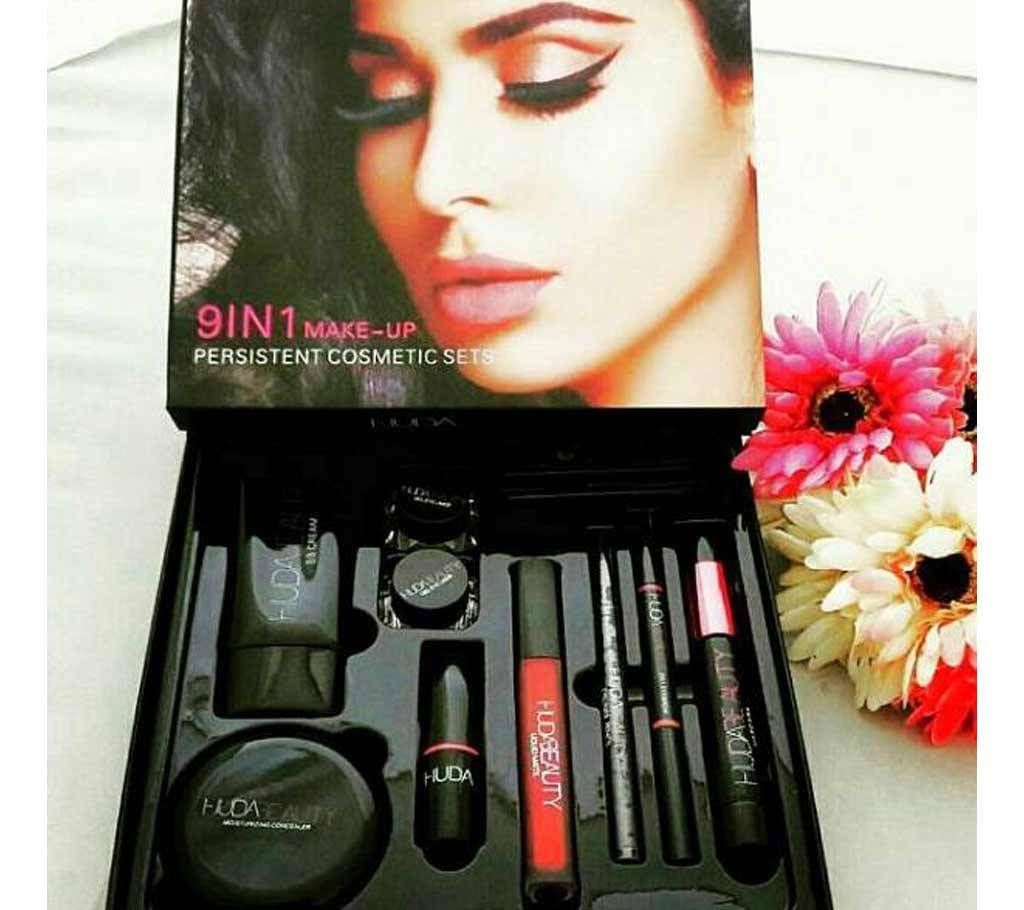 Huda Beauty 9 in 1 Makeup Set