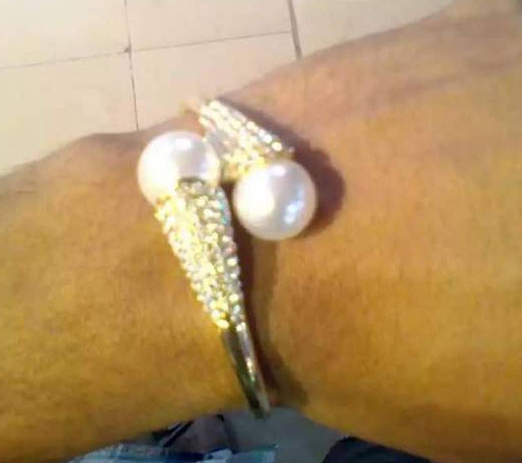 Artificial Pearl Bracelet