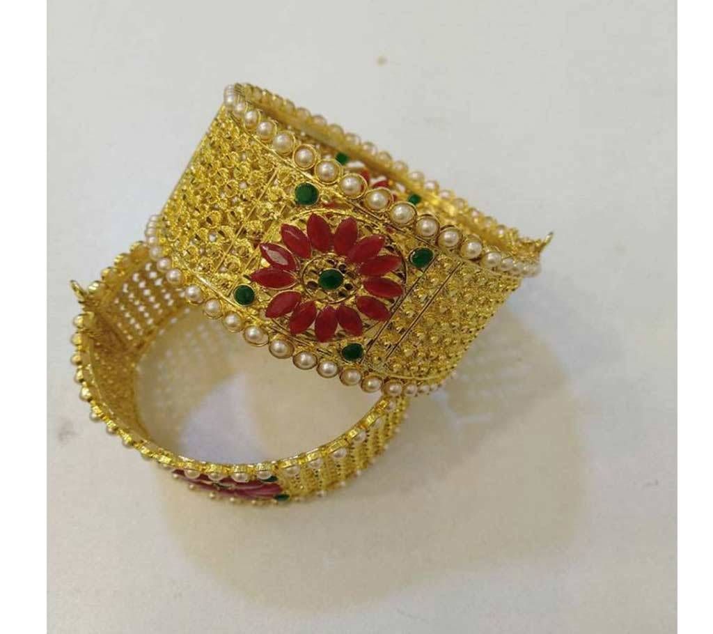 INDIAN GOLD PLATED BANGLES (2 PIECE)