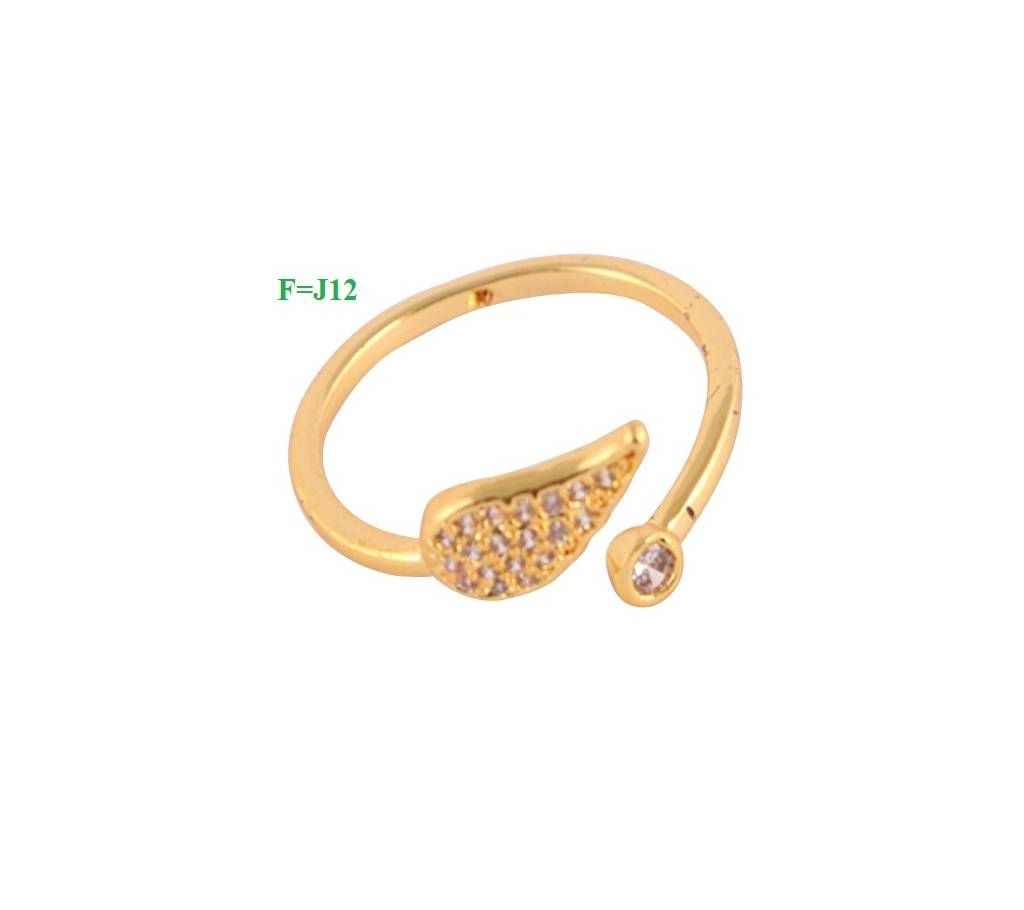 Ladies GOLD PLATED finger RING -J12