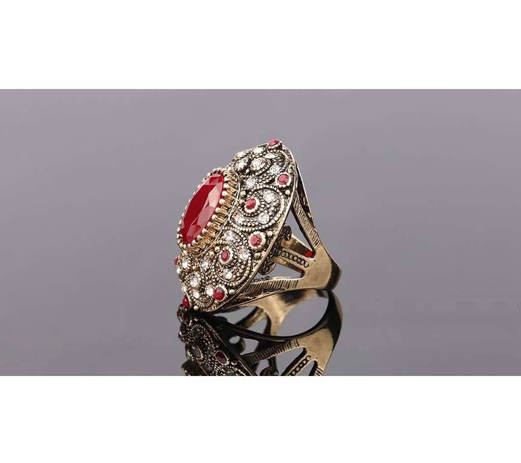 gold plated antique finger ring 