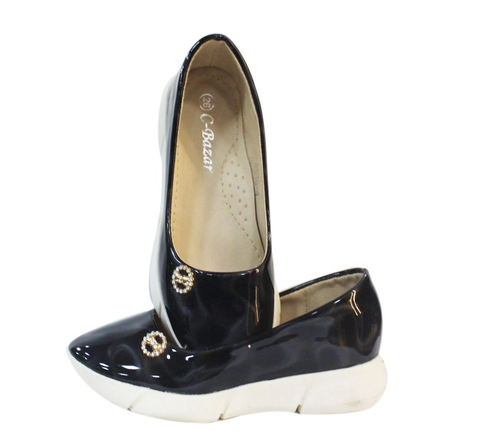 Black Artificial Leather Shoe for Girls
