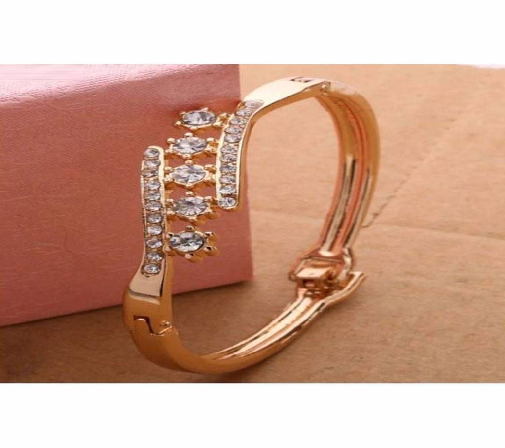 Elegant Bracelet