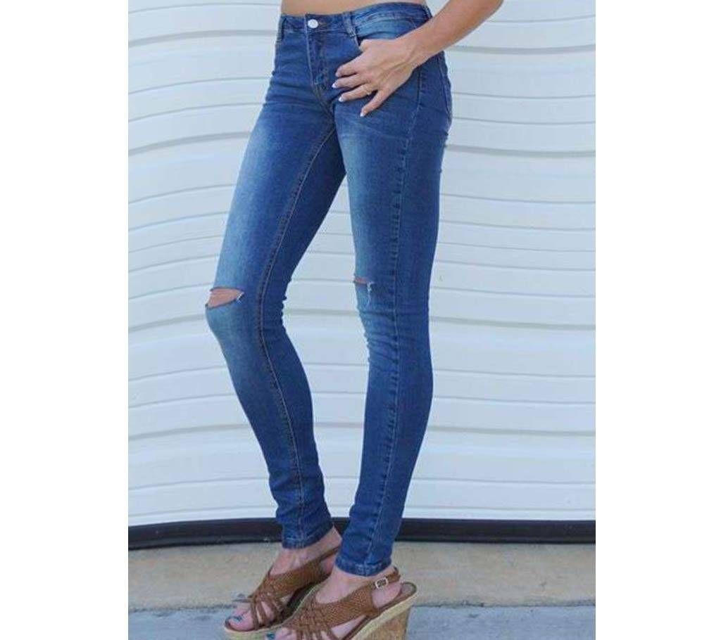 Blue Denim Ripped Pant For Women