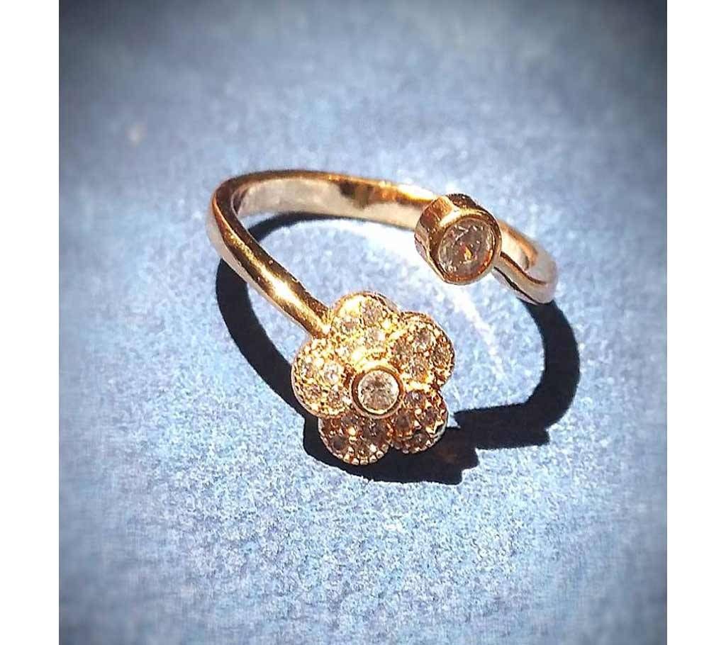 Ladies Gold plated Ring