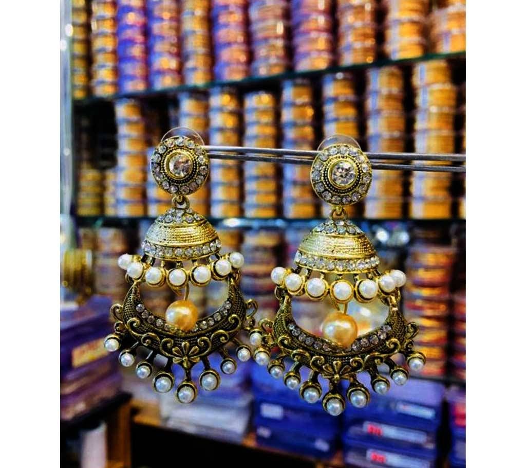Stone Setting Golden Plated Jhumka