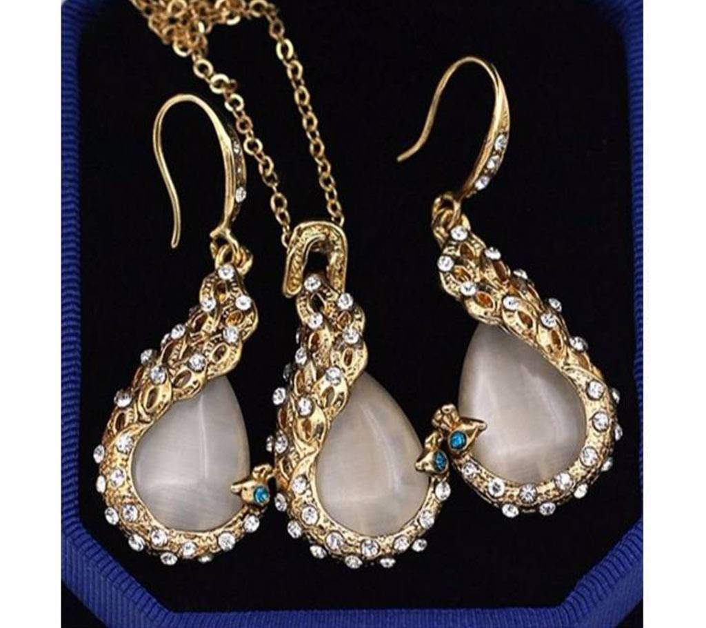Rhinestone setting pendant and earring 