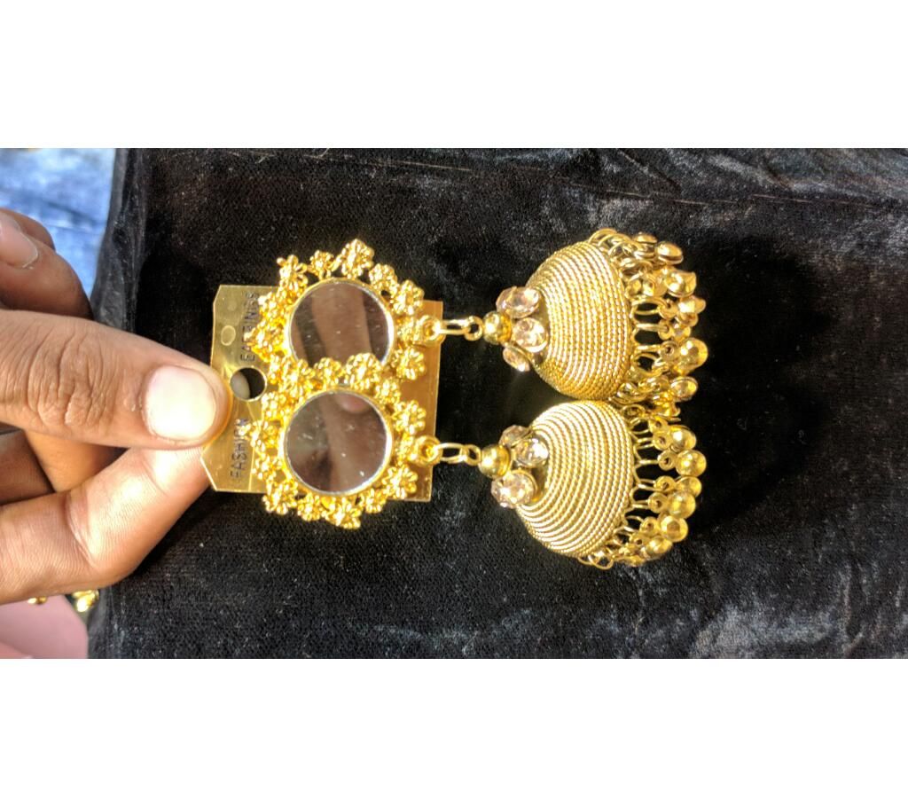 Goldend Earing