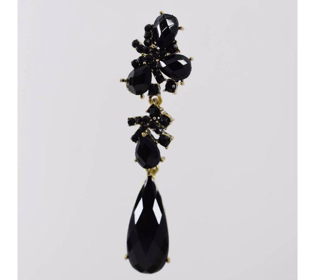 Black Color Stone Setting Earring 