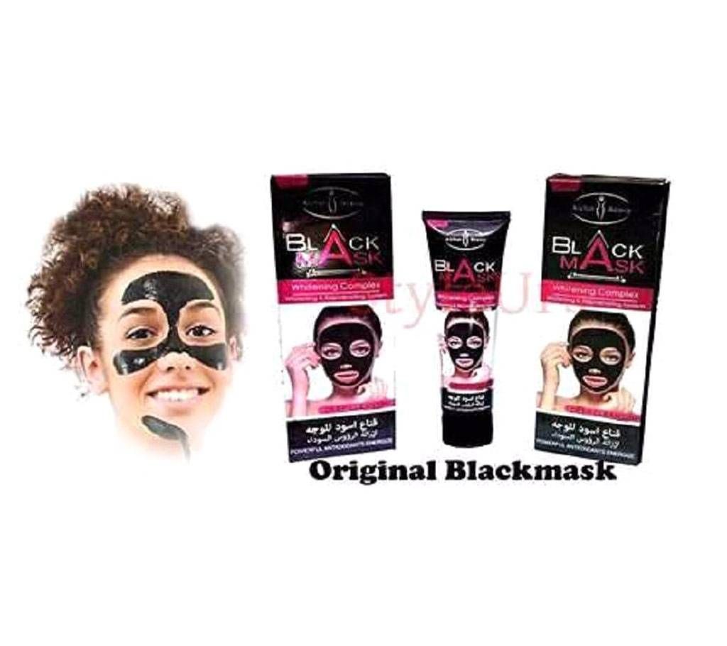 Blackmask facial scrub 