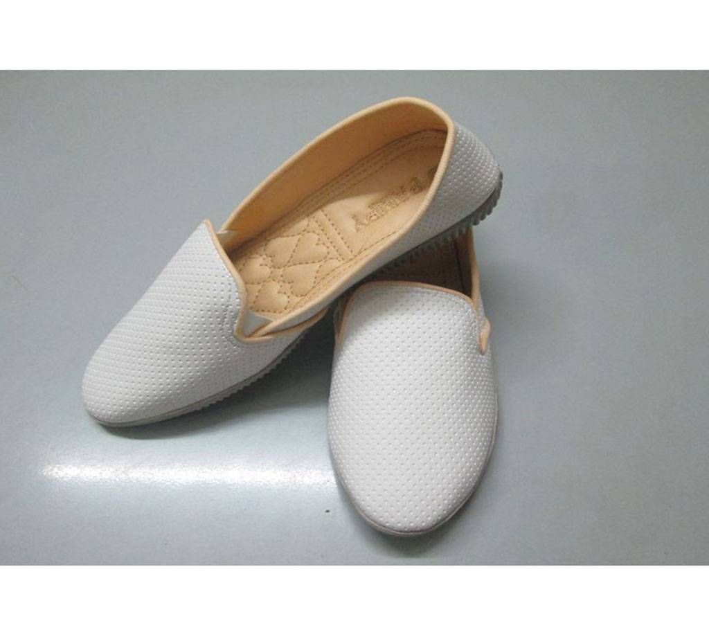 Pumpy Shoes For Women-White 
