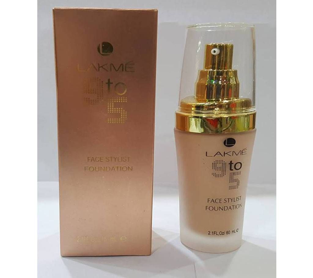 Lakme 9 to 5 Foundation Spray (China)