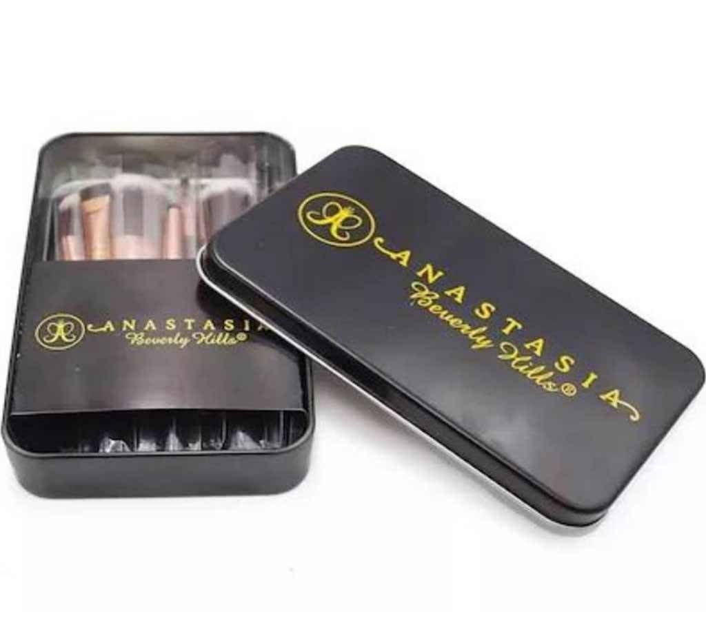Anastasia make up brush