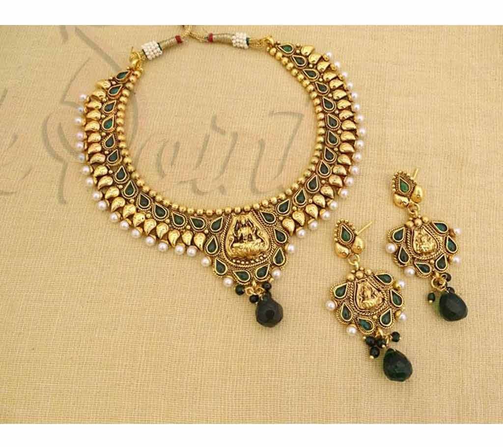 SAPTARSI MATA KEMPS PAANSHAPE GREEN ANTIQUE NECKLACE SET (by Pink Point - NS-526-99G)