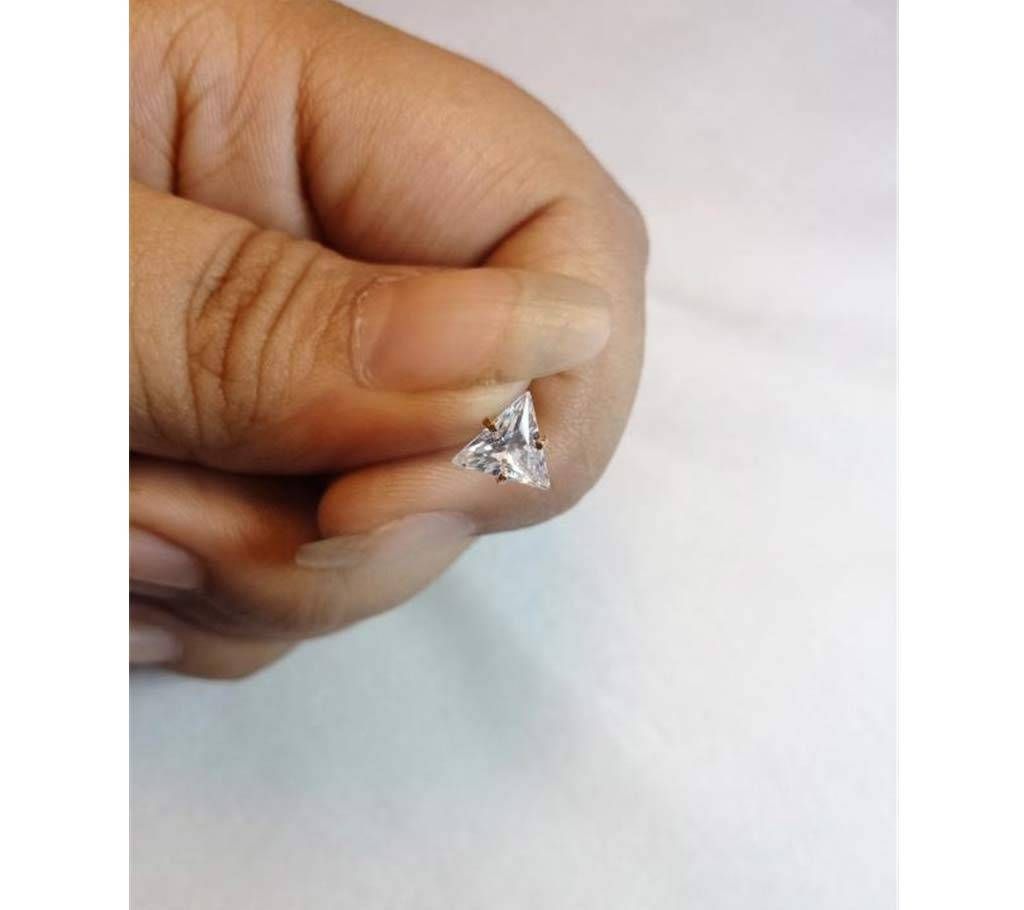 18k Gold Triangle Shape Zircone Stone Nosepin