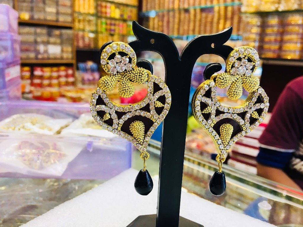 Stone Settings Earrings 