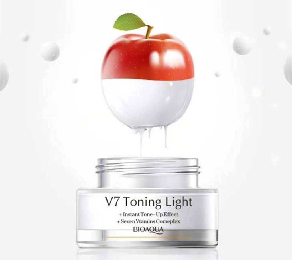 Bioaqua V7 Toning Light 50g