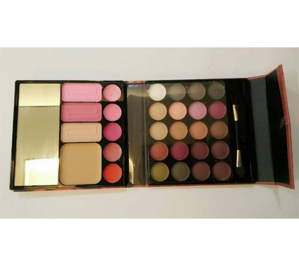 Naked eye shadow palette