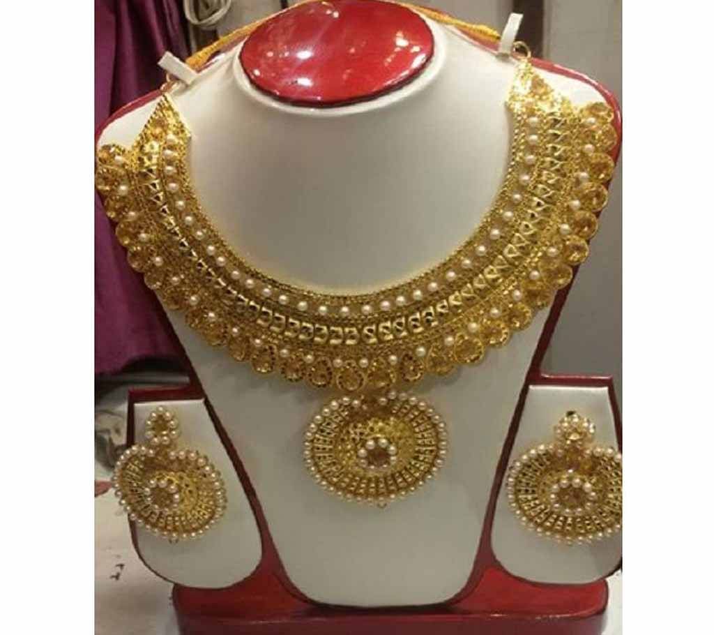 Gold Plated Set With White Stone
