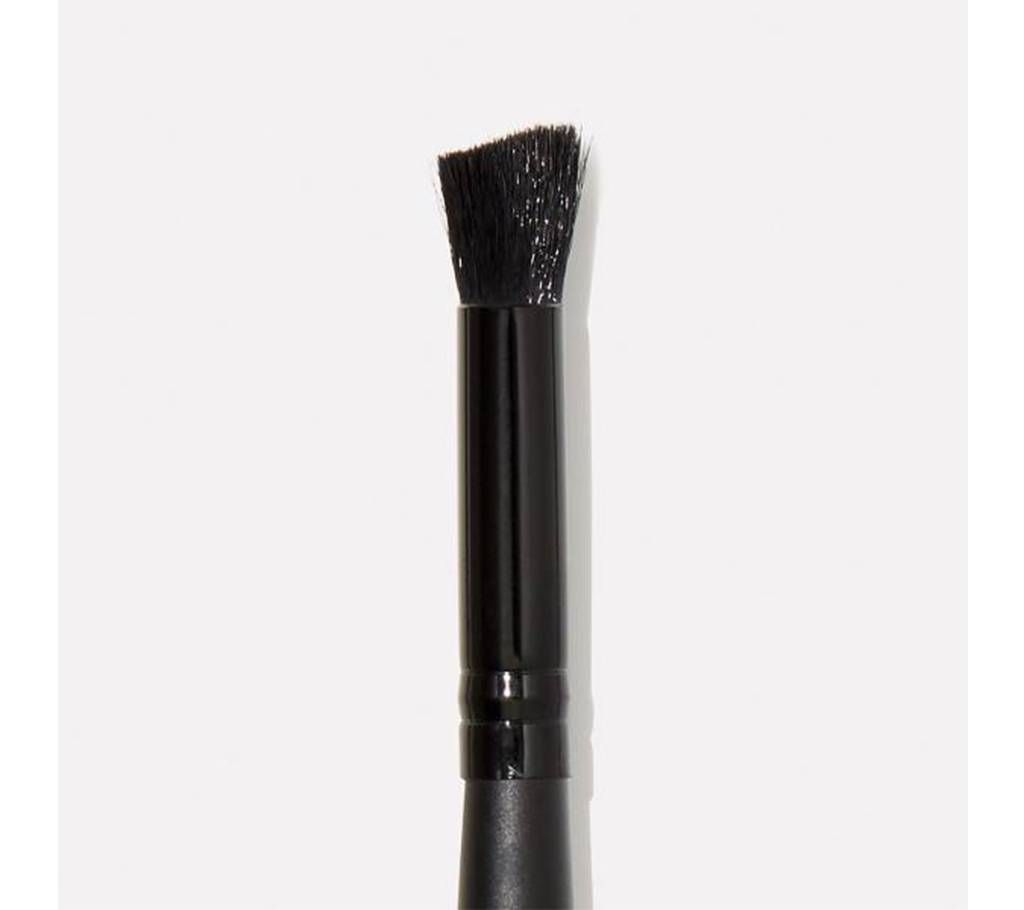 e.l.f. Angled Contour Brush
