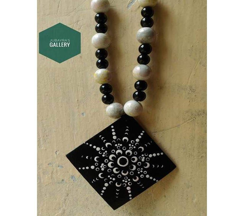 Anjona ladies necklace 