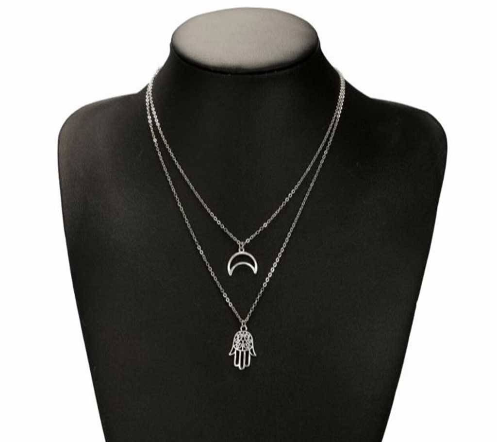 Simple Elegant  Moon Palm Choker Necklaces For Women