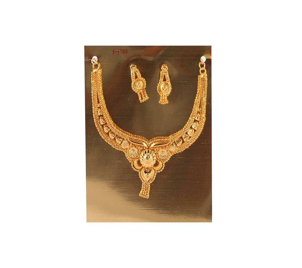 Oscar Gold plated stone setting necklace set.F=J788