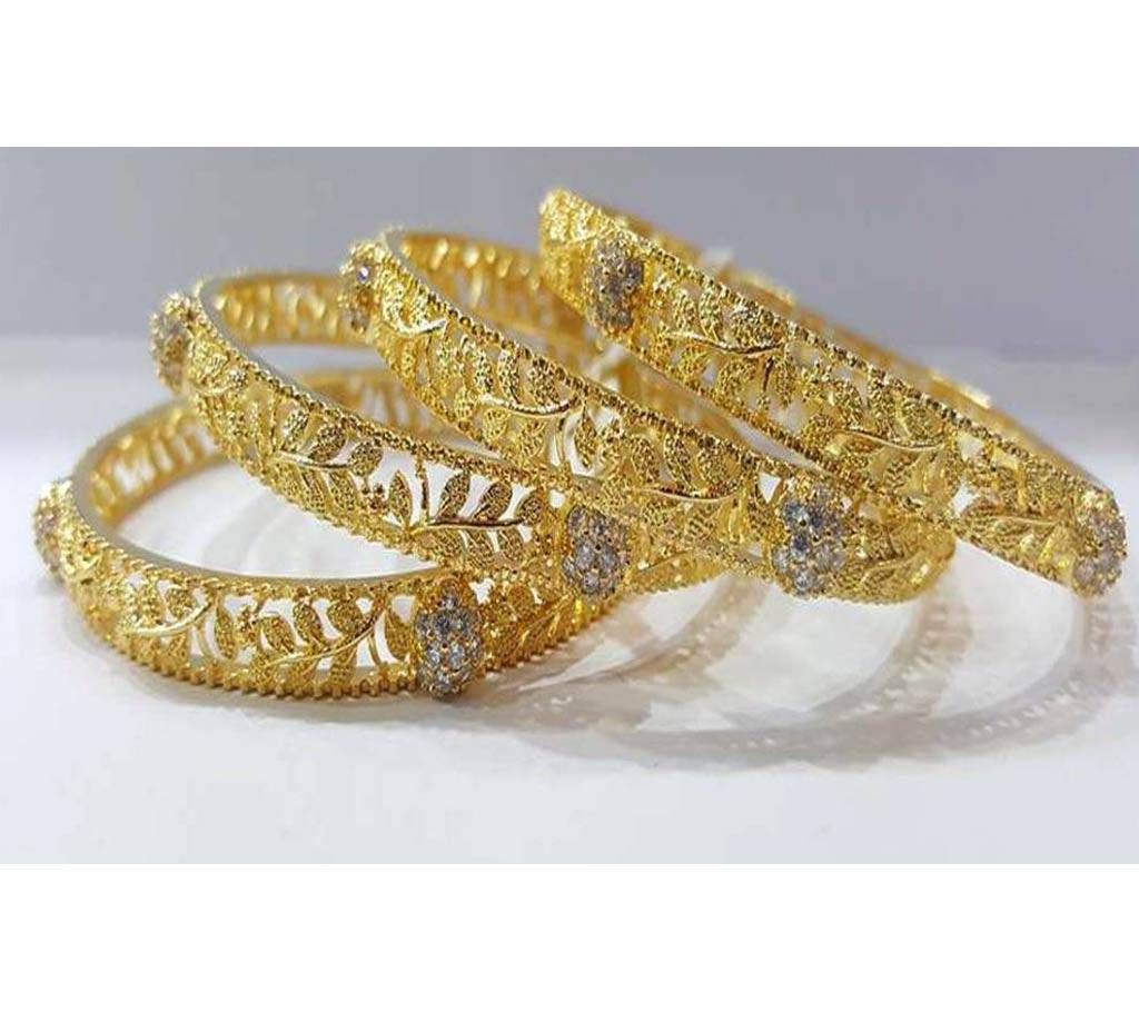 Gold Plated Diamond cut Bangles (4 pc )