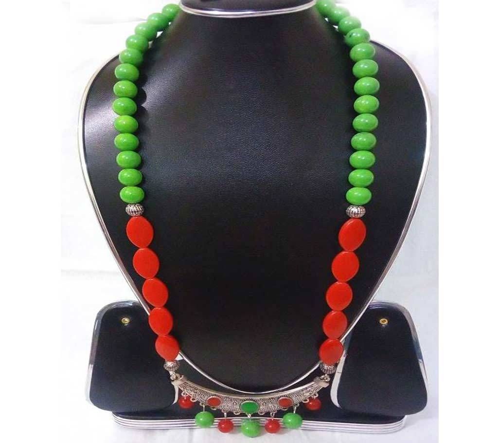 Alluring Long necklace