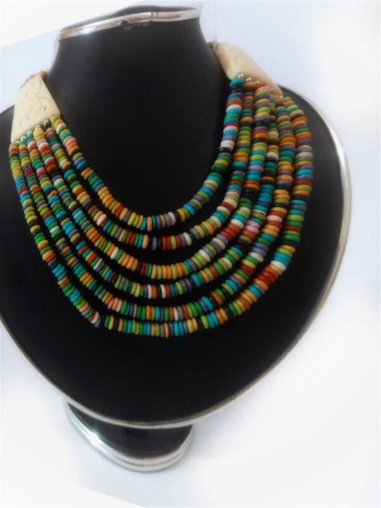 Antique Design Beads Setting Necklace Set