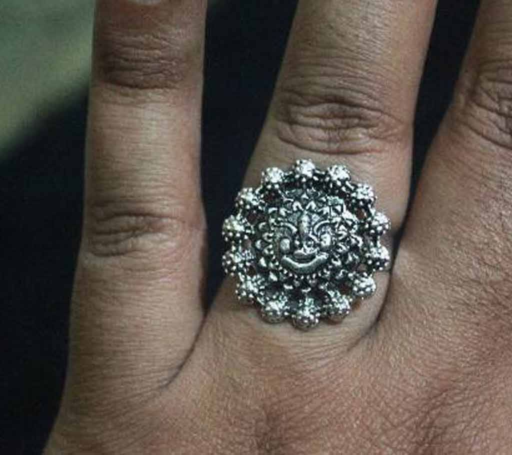 Ethnic Finger Ring