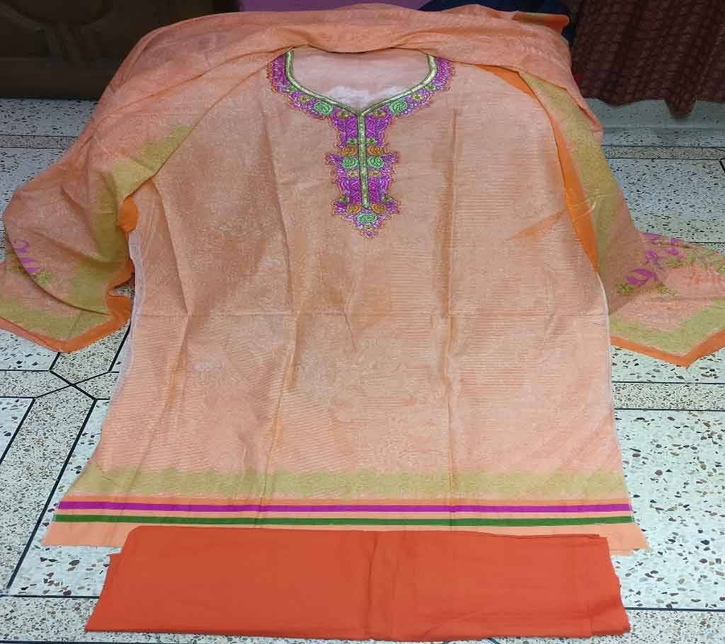 Unstitched Three-Pieces