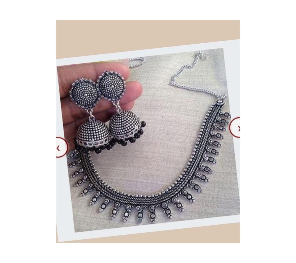 necklace with new model ear ring
