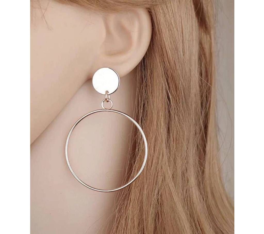 Earrings for women's fashionable geometric circles of Superpower: Golden fashion is a big circle ear studs
