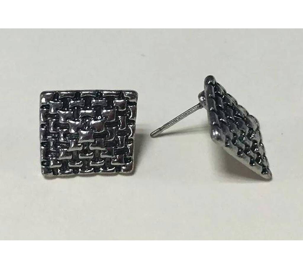 Square Ear riing