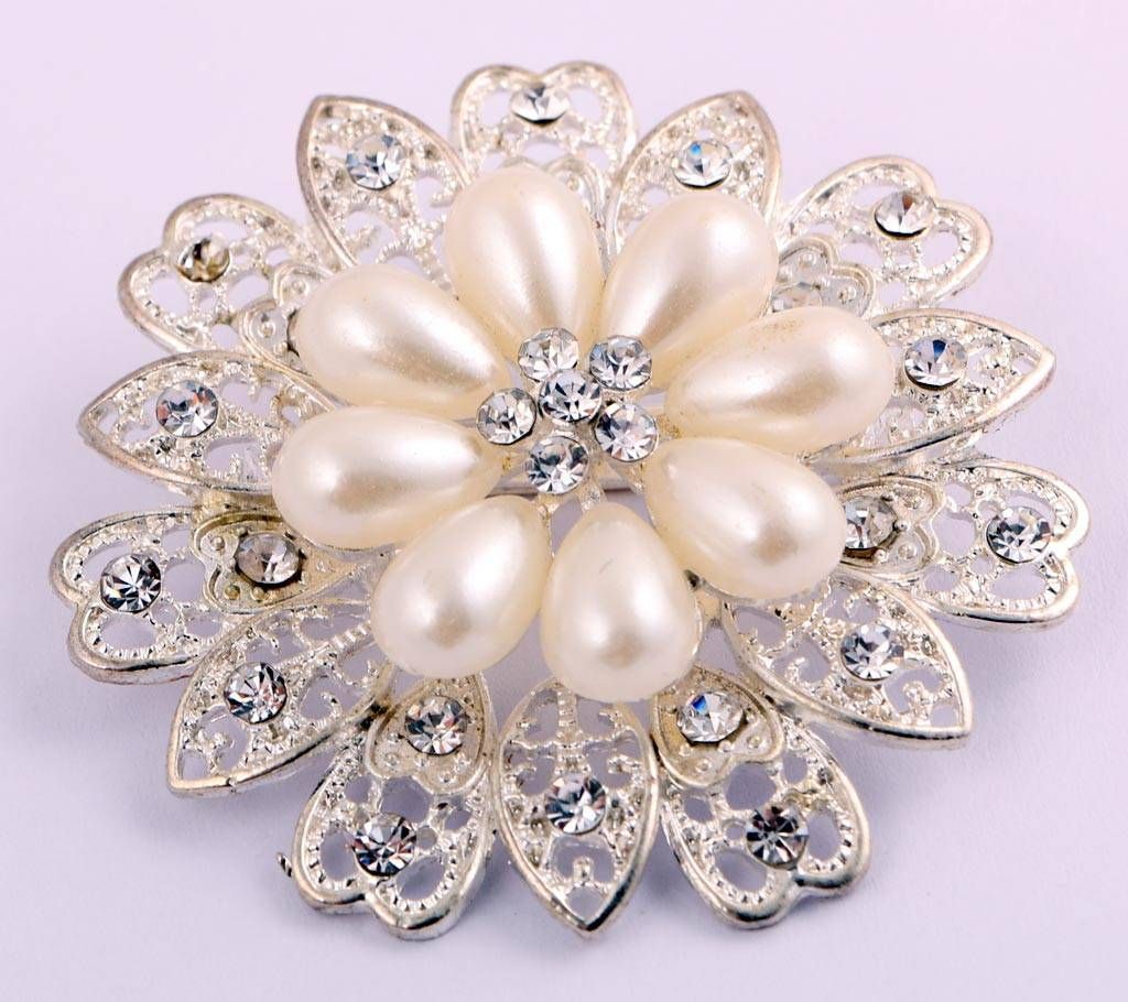 rhinestone pearl brooches