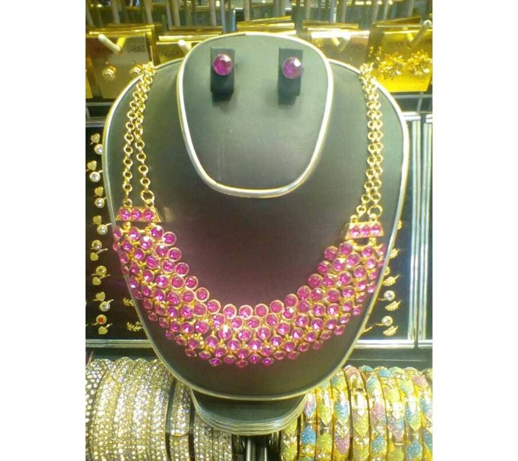 Red Stone Crafted Necklace Set