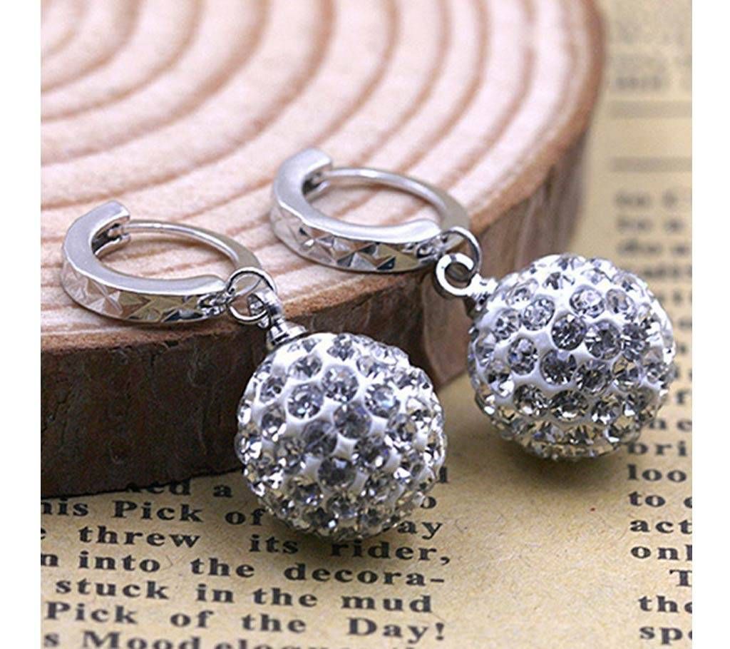 Chia Fashion Silver Plated Crystal ball drop Earrings (by Pink Point - CHIA47)