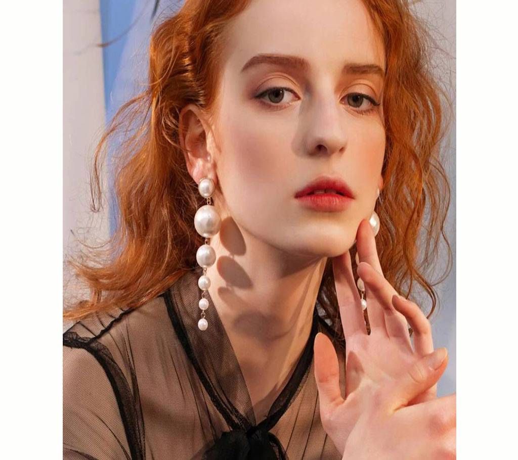Meyfflin Long  Pearl Earring