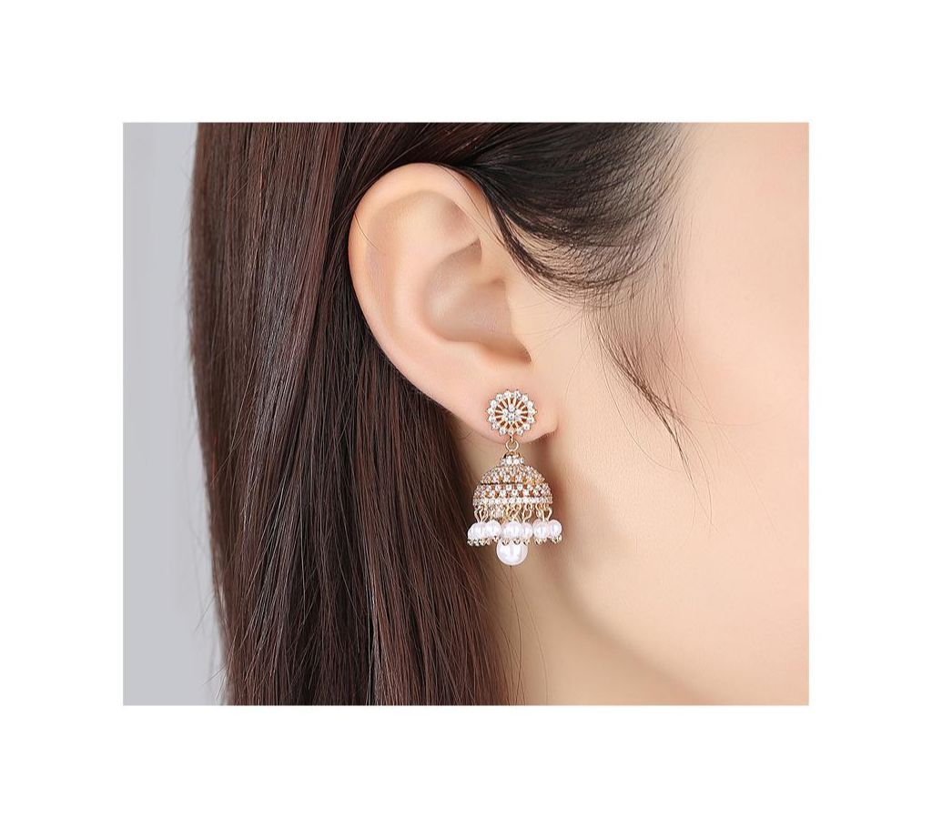 Bell Shape Pearl Earring