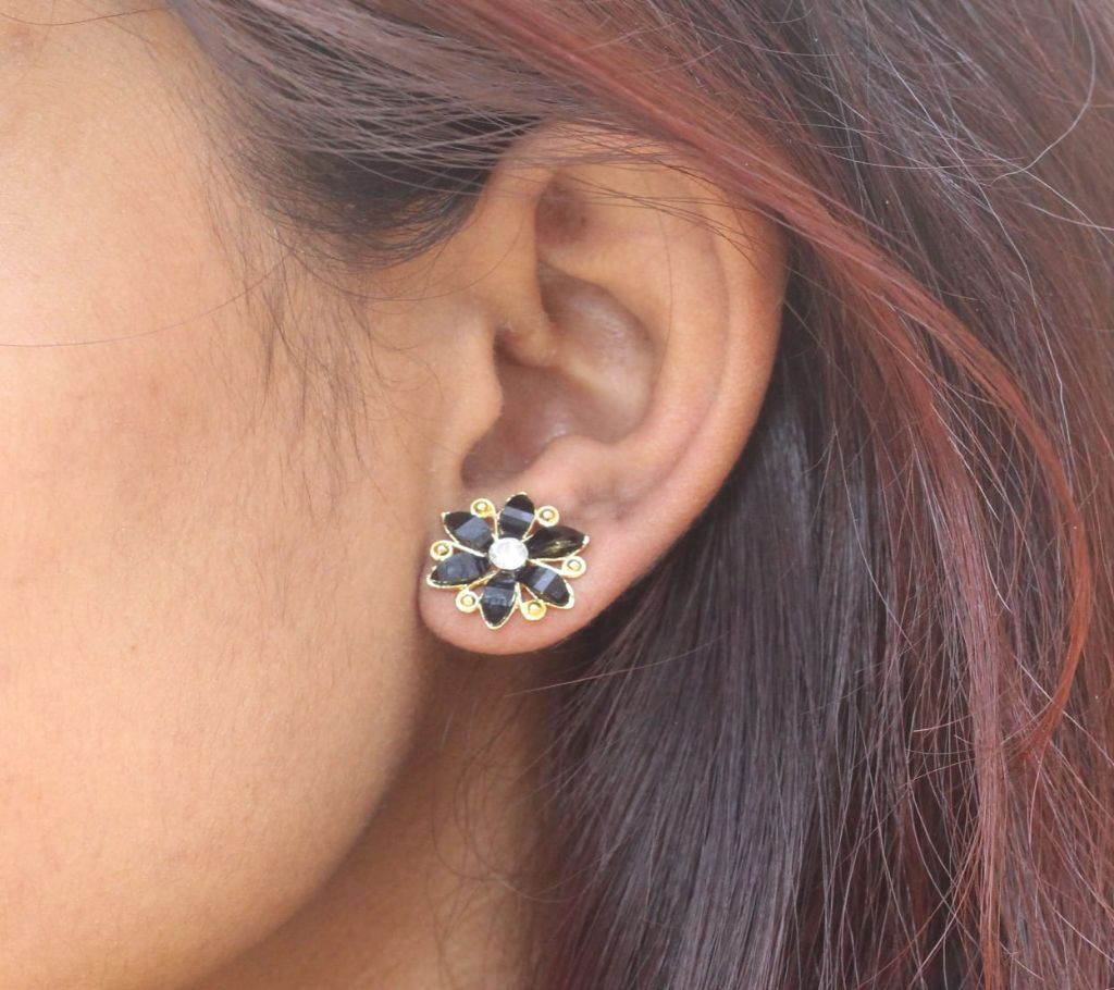 Earrings Female Korean Fashion Black Stereo Matte Ear Small Jewelry