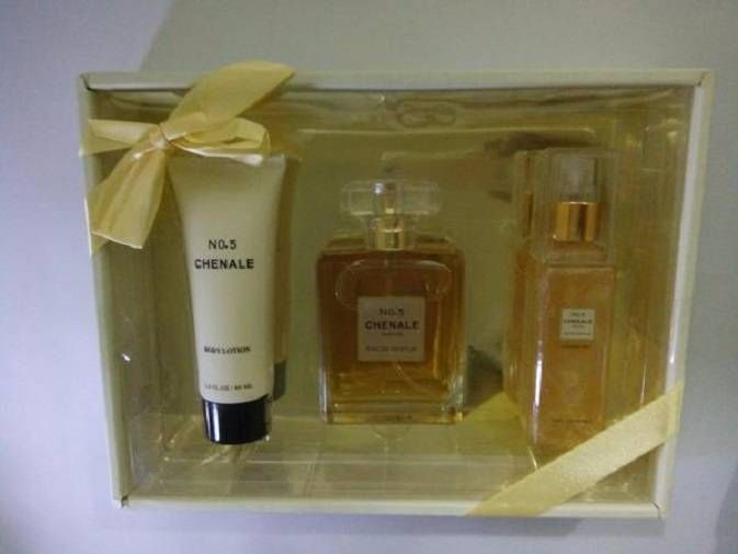 Chenale Parfum Mist Lotion Gift Box - PRC