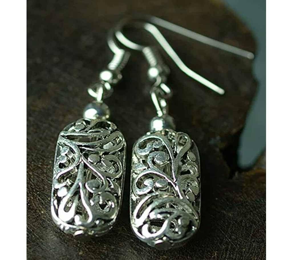 Leaf design Ear ring
