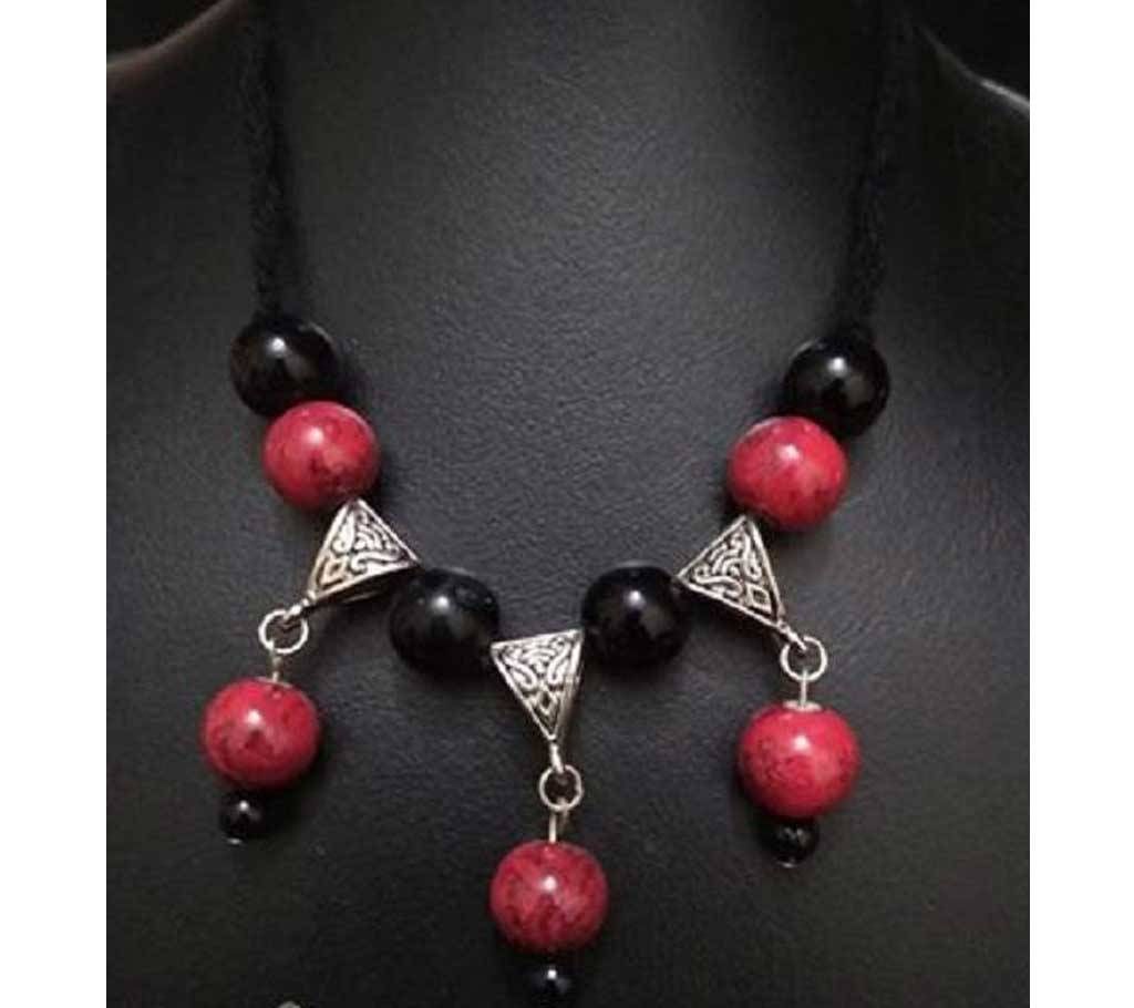 Rongila Ladies Handicraft Beads Necklace 