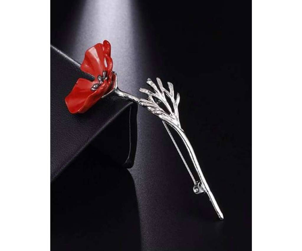 Women Charming Red Flower Brooches