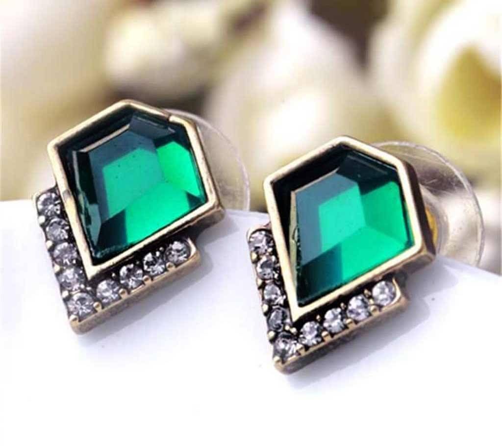 Acrylic Green Stone Setting Stud Earrings